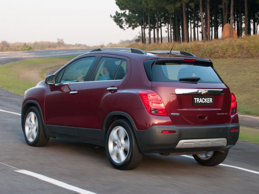  Chevrolet Tracker 2013 года  (фото 13 из 21)